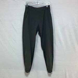 Athleta size 6 Textured Brooklyn Jogger